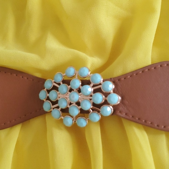 Dress - Picture 2 of 3